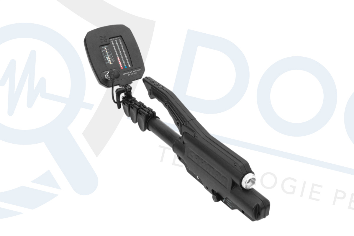 Cayman 402 ST Group Rilevatore di Giunzioni non Lineari Anti Contrabbando da 2 a 3 GHz con Display a Colori
