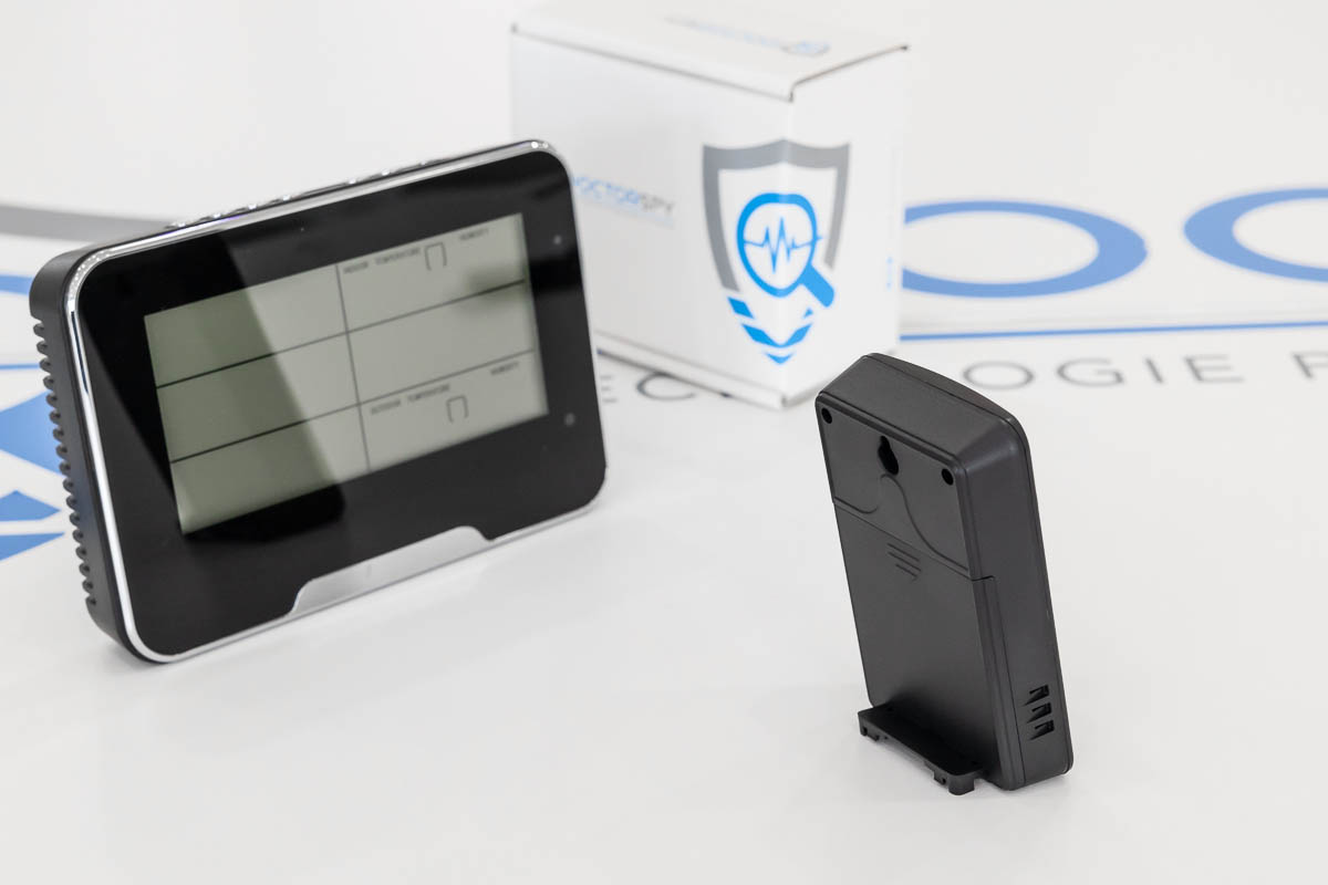 Micro camera full HD con DVR occultata in stazione meteo CAM.09