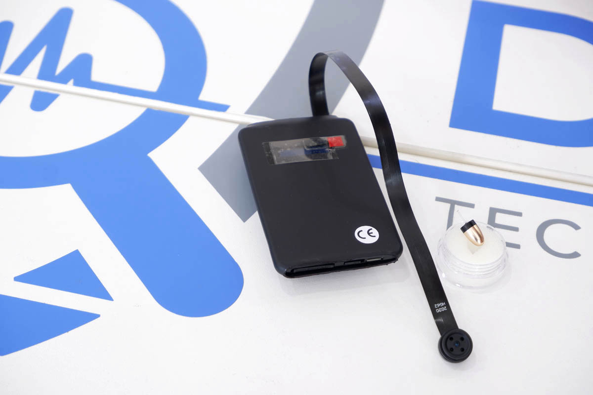 Kit micro auricolare GSM con telecamera