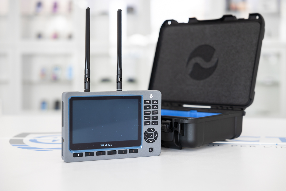 WAM-X25 JJN Digital Rilevatore 0-14 GHz Mobile Fino a 5G 2.4 GHz / 5 GHz Wifi Bluetooth RIL.31