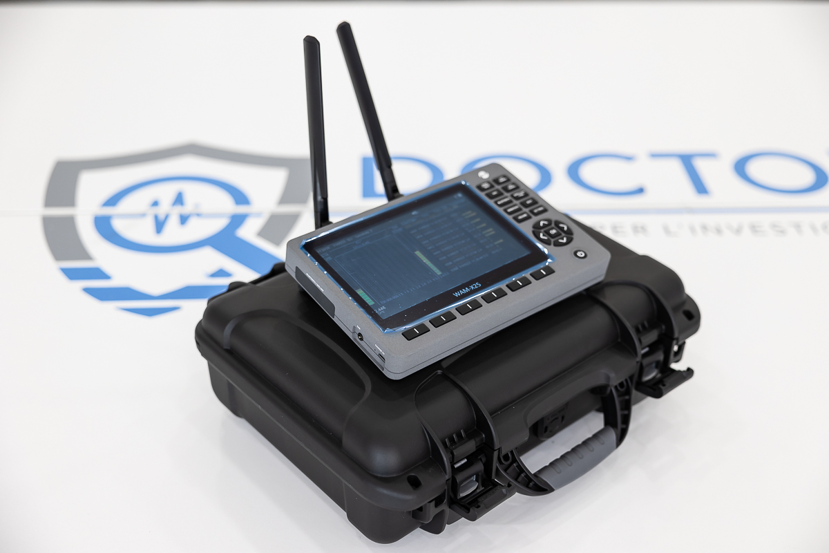 WAM-X25 JJN Digital Rilevatore 0-14 GHz Mobile Fino a 5G 2.4 GHz / 5 GHz Wifi Bluetooth RIL.31
