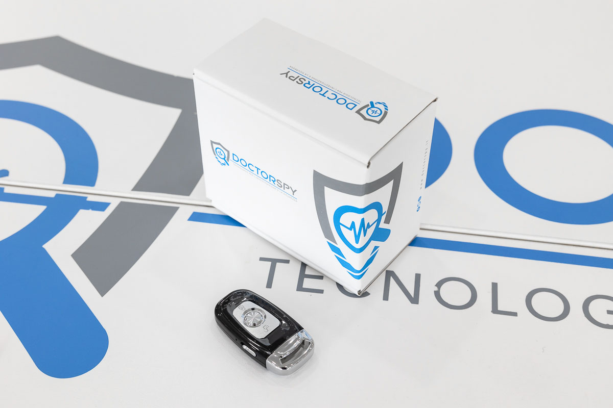 Registratore ambientale con attivazione vocale 16 GB di memoria nascosto in telecomando auto ECO.06