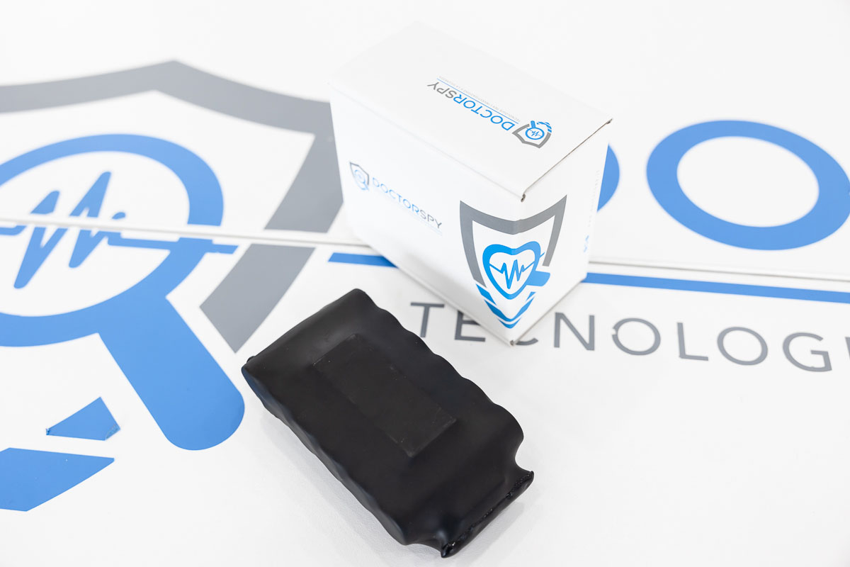 Localizzatore GPS per auto calamitato in tempo reale con SIM LOC.21