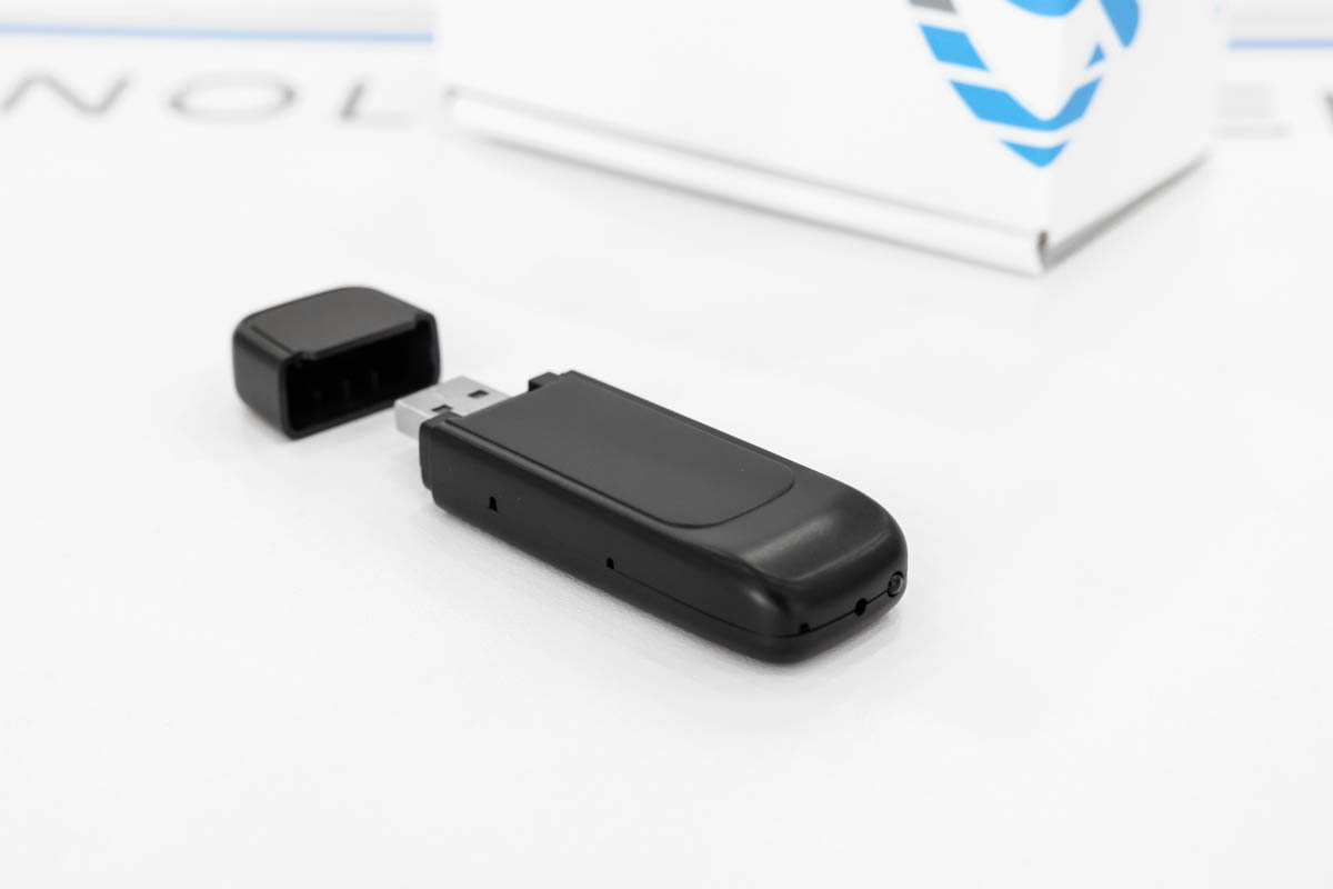 Microcamera con DVR full HD occultata in pennetta USB CAM.17