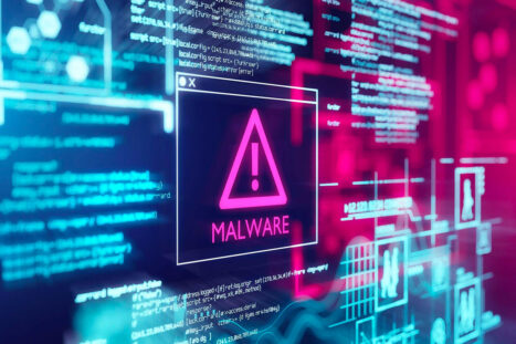 Una schermata di PC segnala la presenza di un malware