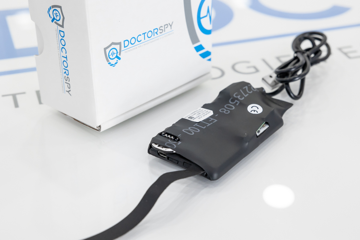 Kit micro auricolare con microfamera wifi per lettura testi e router 4G KIT.AURIC.04