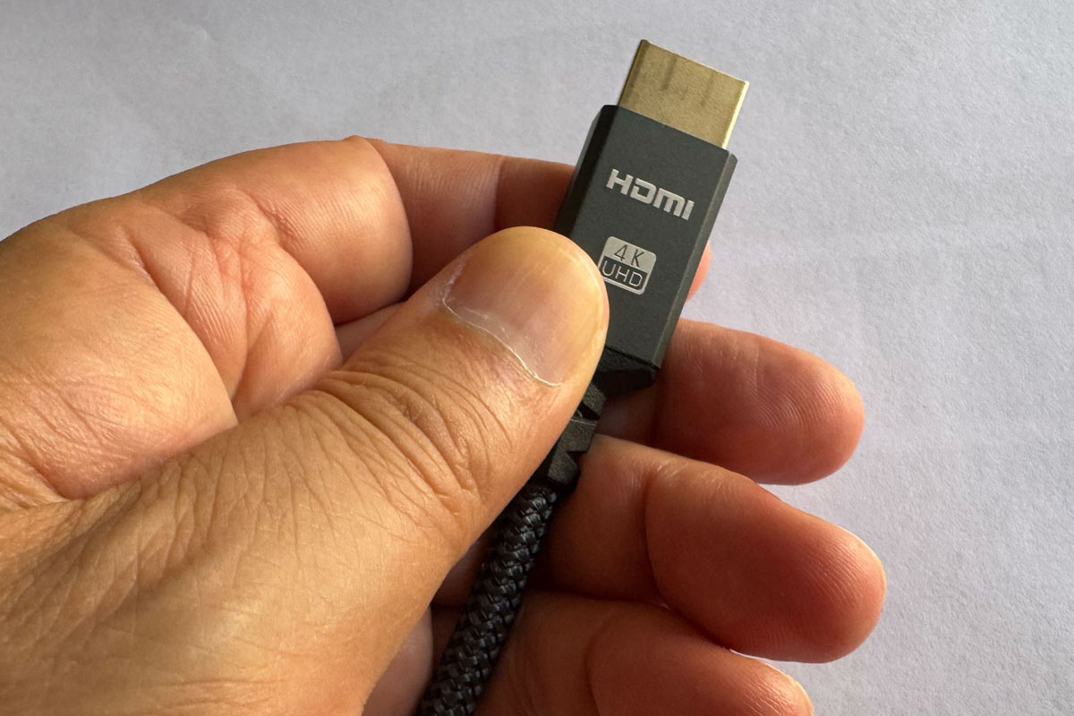 Un cavo HDMI