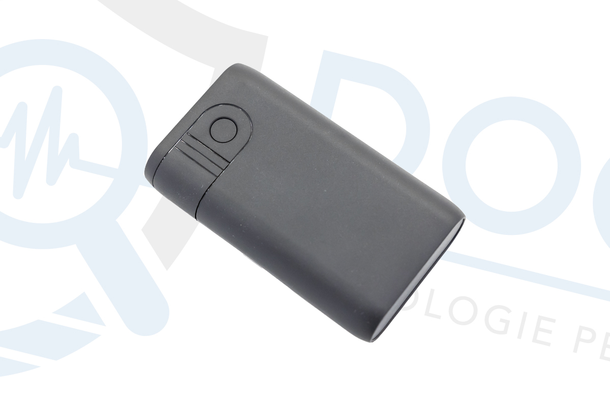 Microspia audio occultata in power bank con attivazione vocale MIC.W.07
