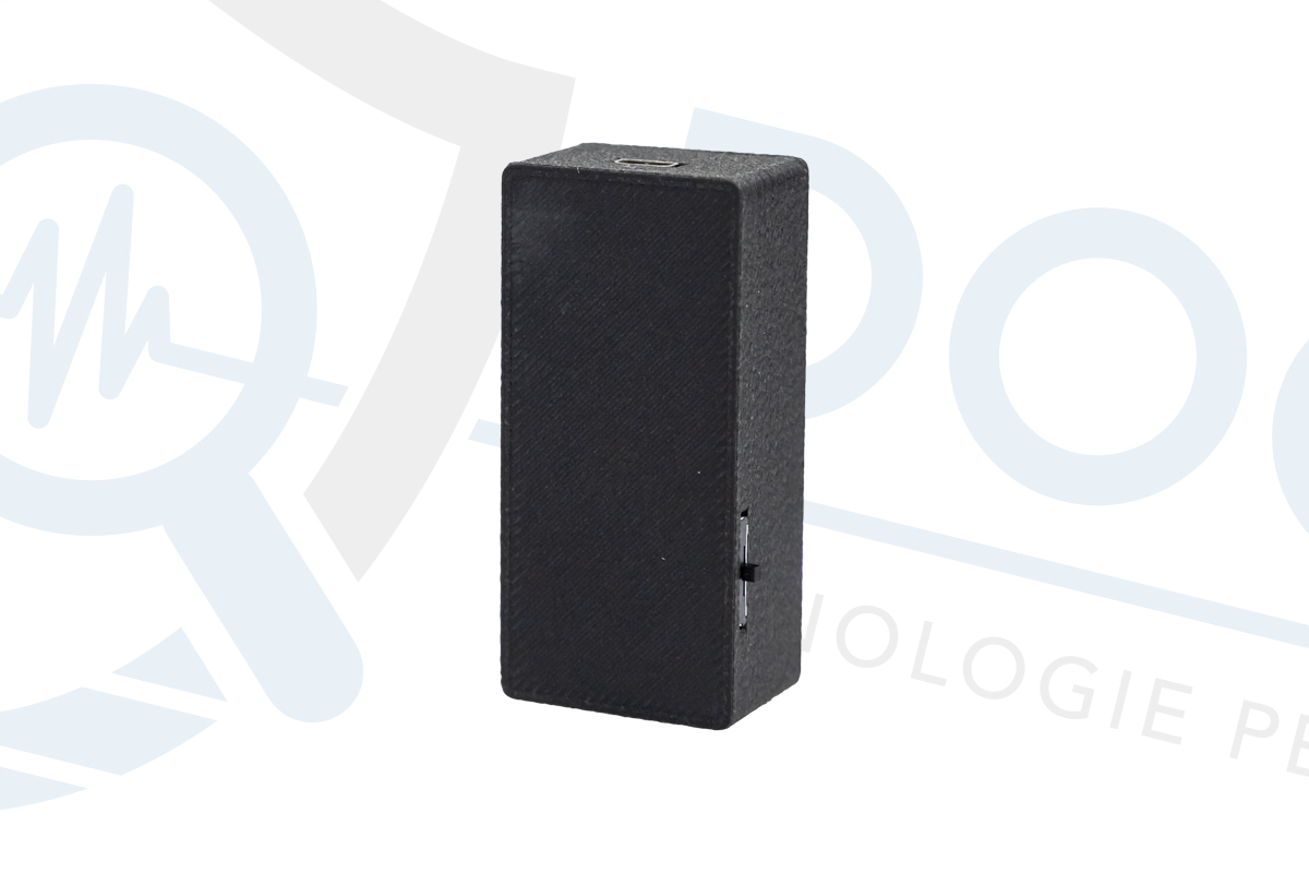 Micro registratore digitale VOX 8 GB con autonomia di 200 ore in stand-by e 75 ore in continuato REC.V.42