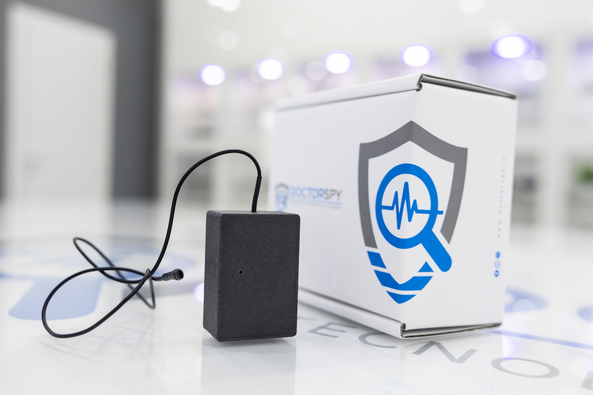 Microspia wifi audio con microfono Knowles esterno, funzione di registrazione e batteria di lunga durata MIC.W.10