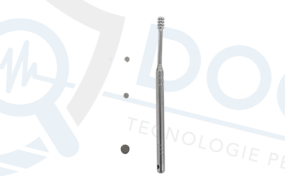 Kit composto da due auricolari nanocalamitati con estrattore metallico e calamita per la rimozione degli auricolari dall'orecchio AURIC.09