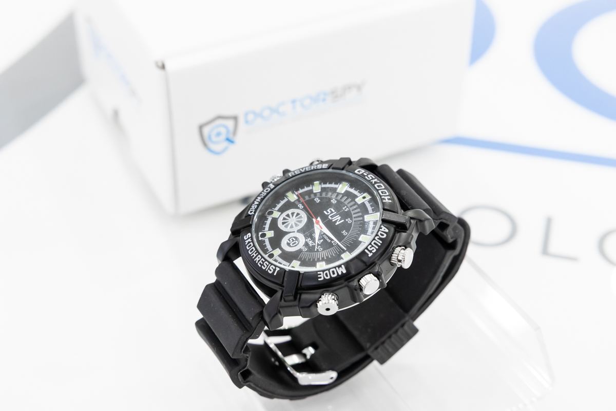 Orologio con microcamera nascosta, memoria integrata, funzione di scatto fotografico e registrazione audio CAM.15