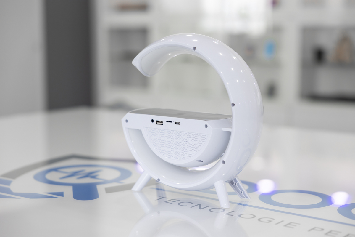 Microcamera Wifi Full HD in Lampada da Tavolo Caricatore - immagine 2