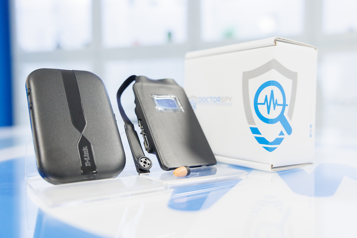 Kit Micro Auricolare GSM con Microcamera a Bottone per Lettura Testi e Router - immagine 5